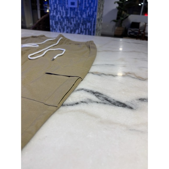 New Condition Without Tag Size Small Men's Cargo Pants Tan Khaki Color Pockets - Picture 6 of 16